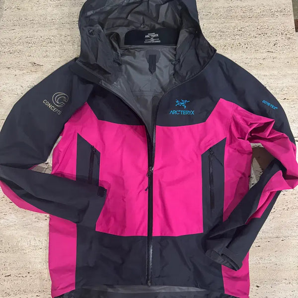 [BUNJANG] Arc'teryx x Concepts Beta SL Collaboration Jacket / [사이즈 S] 초레어 아크테릭스 x CNCPTS 콜라보 베타 SL (민트급 희귀매물)