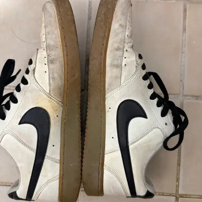 [BUNJANG] Nike Athletic Shoes / 나이키 운동화