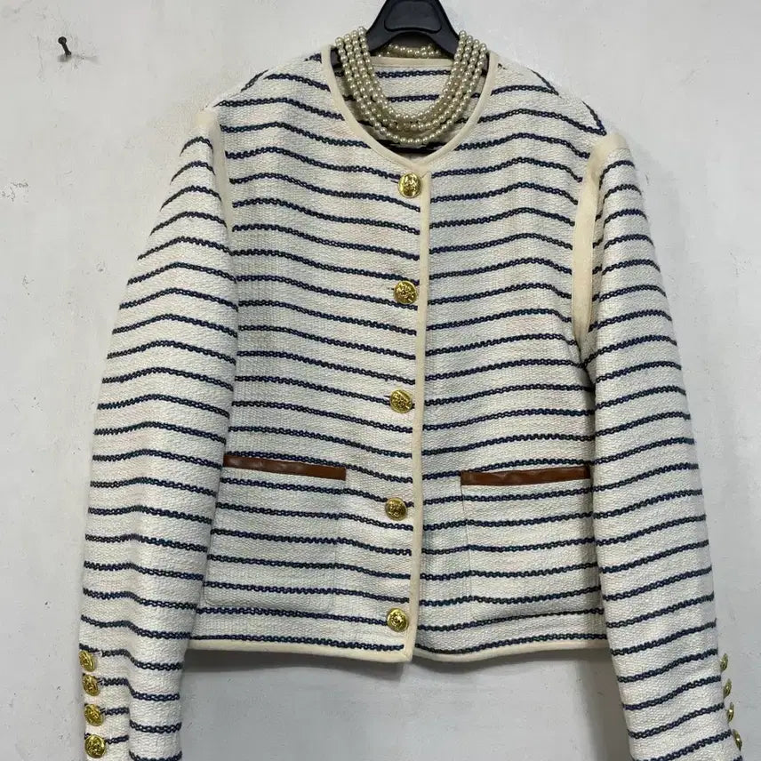 [BUNJANG] Striped Tweed Jacket - Luxury Style / N7142 스트라이프 트위드 자켓.노카라.럭셔리스타일