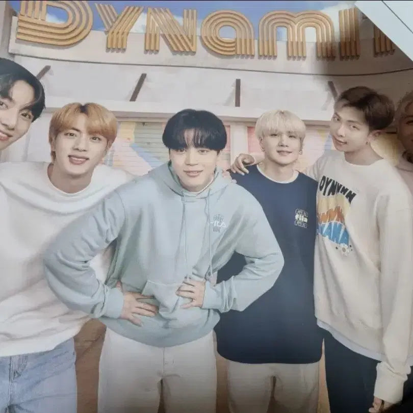 [BUNJANG] BTS Dynamite FILA Apparel Poster / 방탄소년단 다이너마이트 FILA 의류 포스터