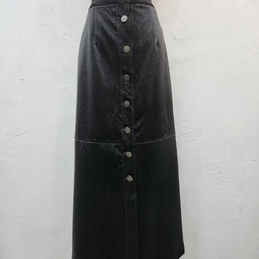 [BUNJANG] Black Button Long Skirt / 검정색 버튼 롱 스커트