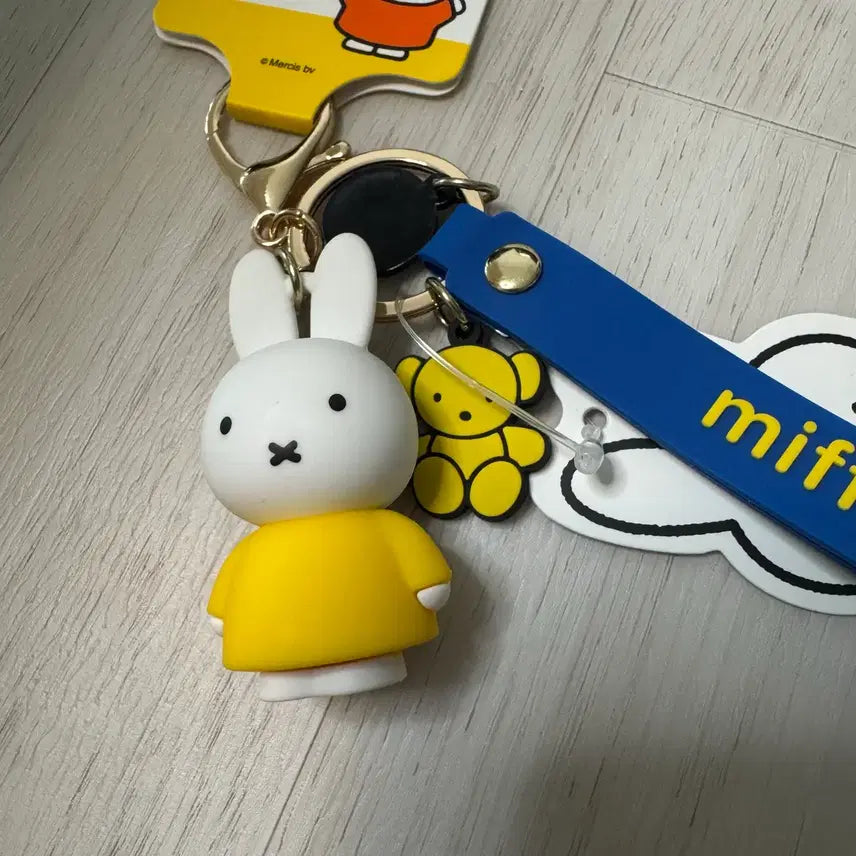 [BUNJANG] Miffy Figure Keyring / [미사용] 미피 피규어 키링 판매