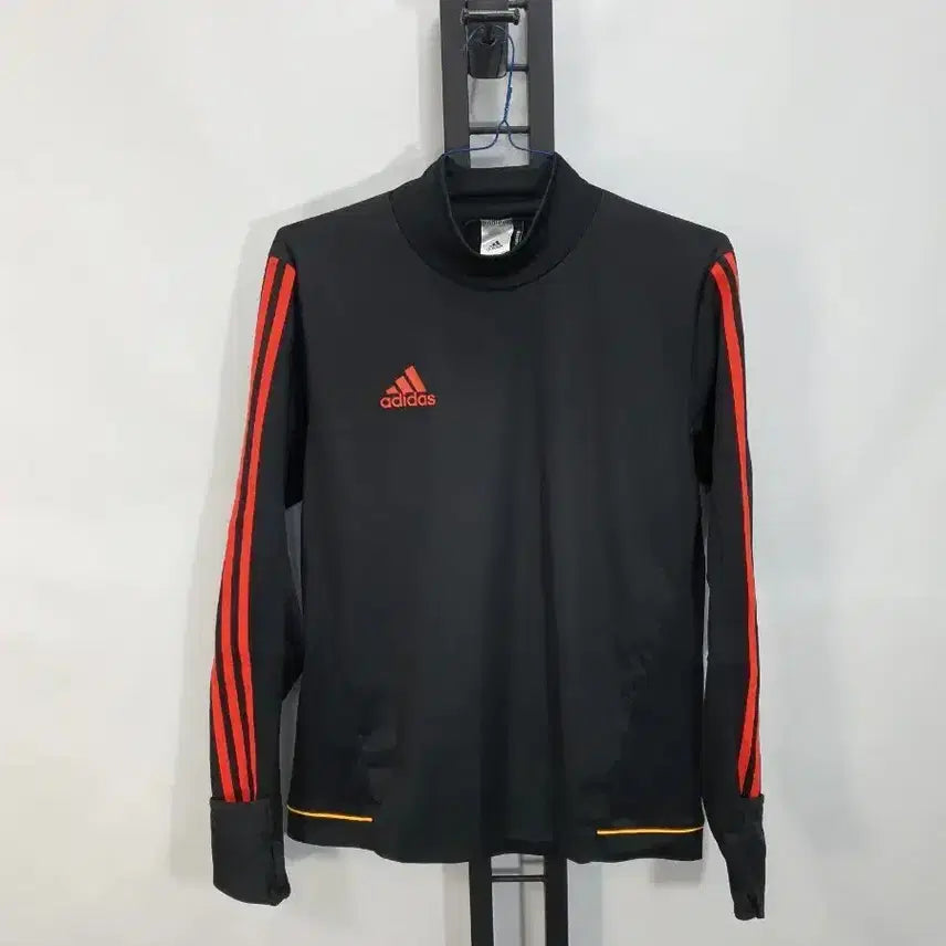 [BUNJANG] Adidas Tiro Training Top Black Size 105 / 아디다스 티로 트레이닝탑 블랙 105