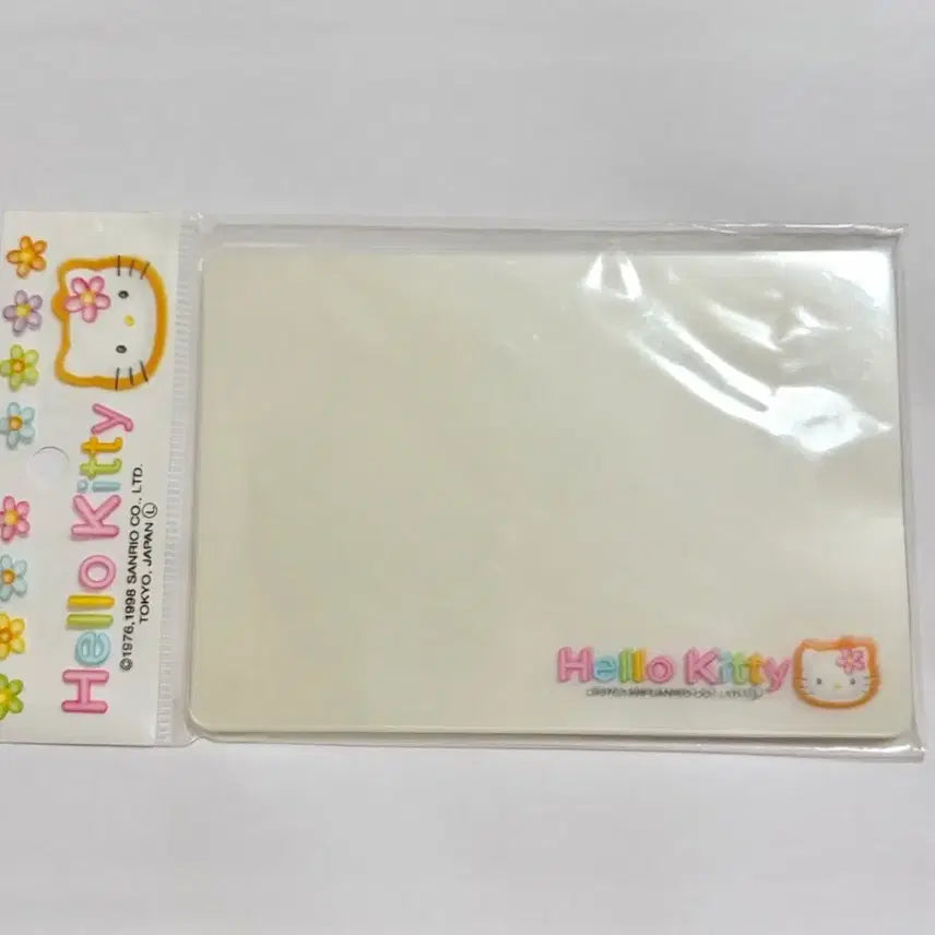 [BUNJANG] 1998 Classic Hello Kitty Coated Paper - 20 Sheets / 1998년 고전 키티 문구 카오하나 키티 문구 꽃키티 코팅지 20매