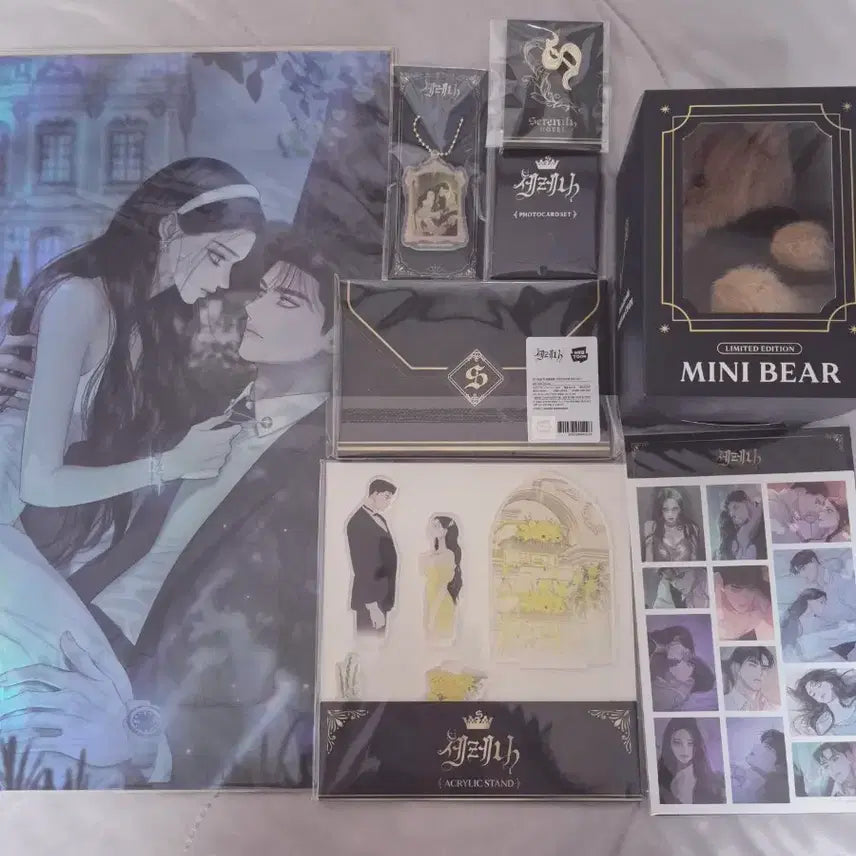[BUNJANG] Serena Naver Webtoon Rettibear White Set Bundle / [초급전] 세레나 네이버 웹툰 레티베어 화이트 세트 일괄 판매