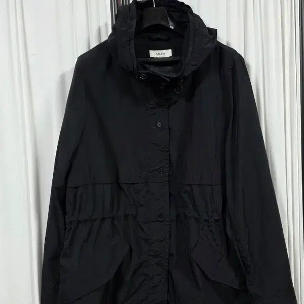 [BUNJANG] Hazzys Women's Hooded Windproof Jacket (Size 95) / 헤지스여성방풍후드자켓(95)