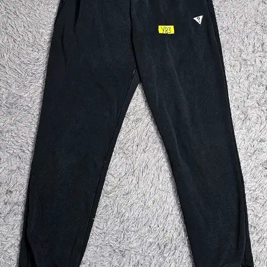 [BUNJANG] Guess Black Training Pants M Y83 / 게스 블랙 트레이닝 바지 M Y83