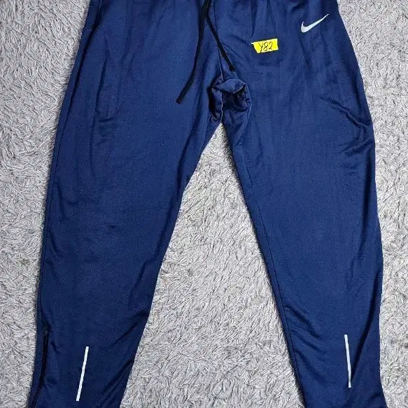 [BUNJANG] Nike Dri-FIT Training Pants Navy L / 나이키 드라이핏 트레이닝 바지 네이비 L Y82