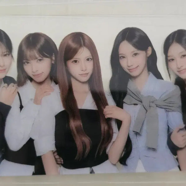 [BUNJANG] RESCENE Group Photocard / 리센느 단체포카