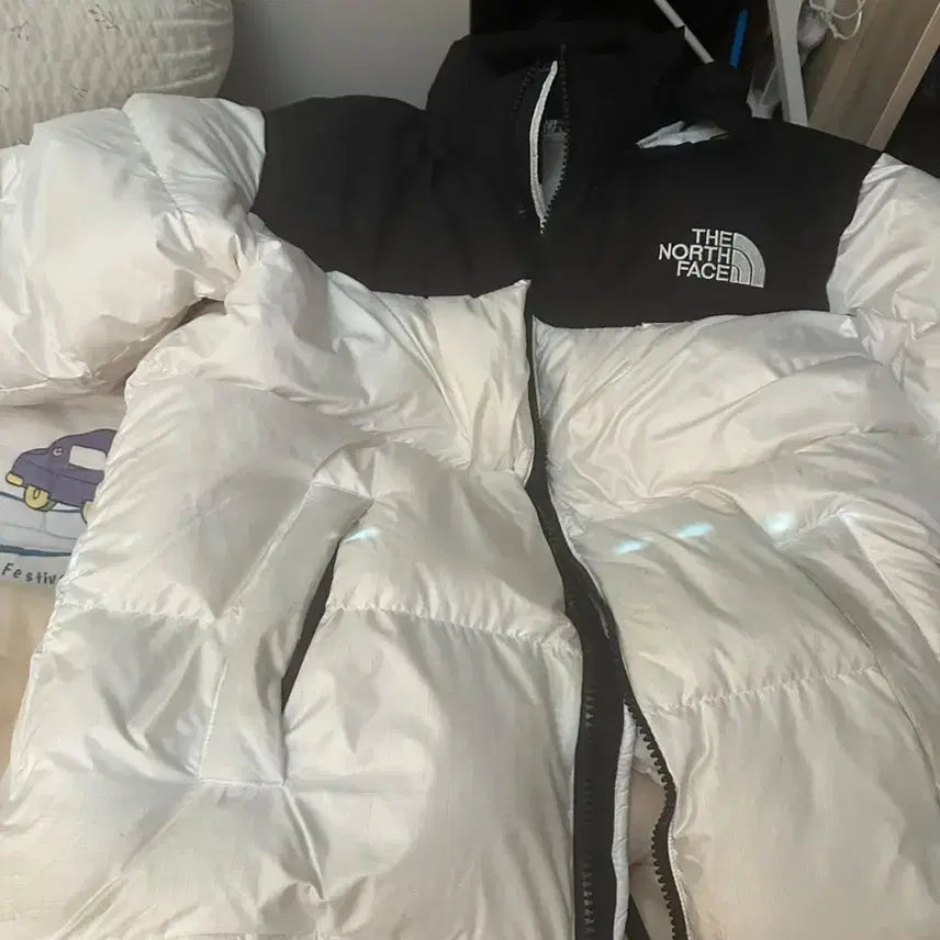 [BUNJANG] The North Face White Short Padded Jacket / 노스페이스 숏패딩 화이트