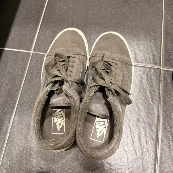 [BUNJANG] Vans Suede Fur Gray Sneakers / 반스 스웨이드 퍼 그레이
