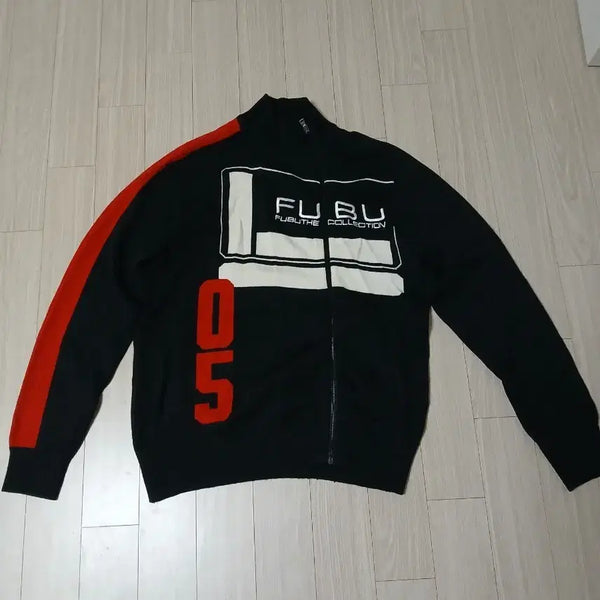 [BUNJANG] FUBU 05 Zip-Up Sweater Black Red / FUBU 05 집업 스웨터 블랙 레드