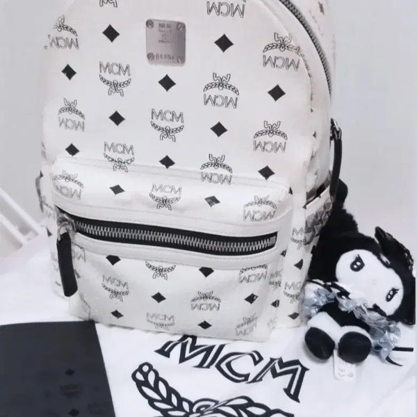 [BUNJANG] MCM Stark Backpack White Size S / mcm 백팩 가방 팔아요 (화이트컬러)