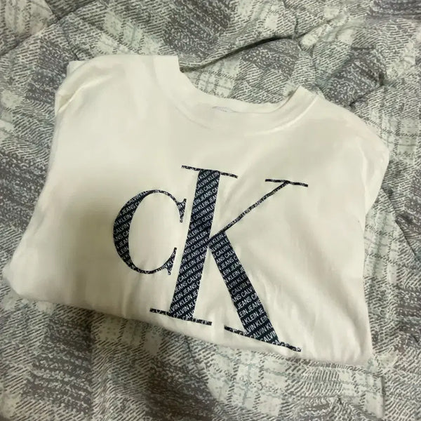 [BUNJANG] Calvin Klein Crop Top / 캘빈클라인 크롭티