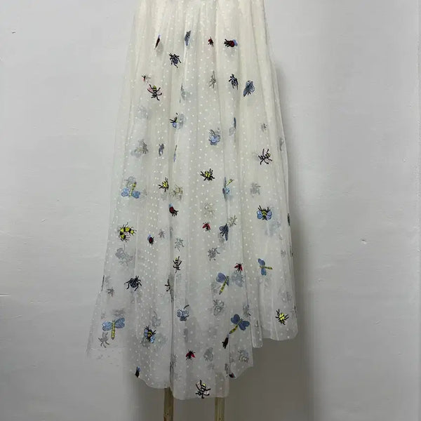 [BUNJANG] Embroidered Bee Pattern Tulle Skirt / 자수 벌 패턴 튤 스커트