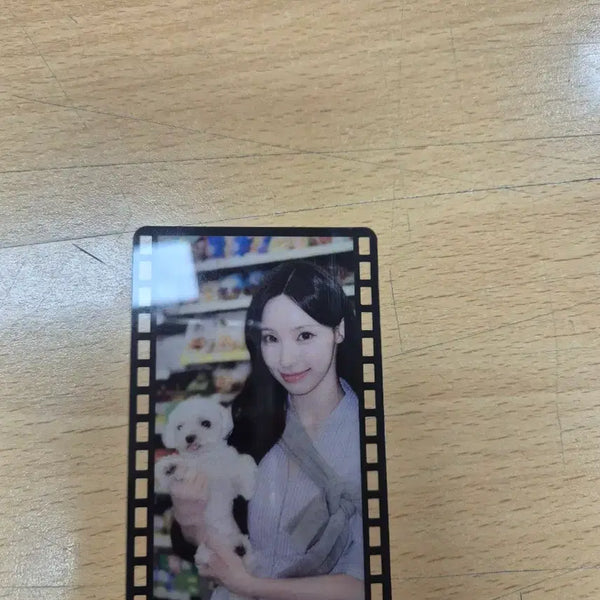 [BUNJANG] REISENE Wonhee Hidden Photocard / 리센느 원이 히든 포토카드