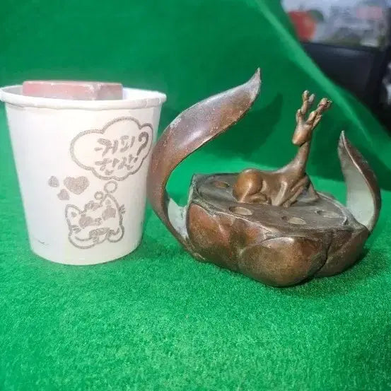 [BUNJANG] Red Copper Lotus Deer Incense Burner / 적동 연화 사슴 향로 , 연밥 투공과 곡선형 잎 장식, 465g
