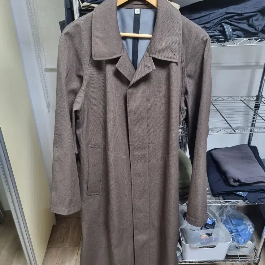 [BUNJANG] Uniqlo U Lemaire Blocktech Coat Brown M / 유니클로 u 르메르 레어 블록테크 코트 브라운 M 팝니다