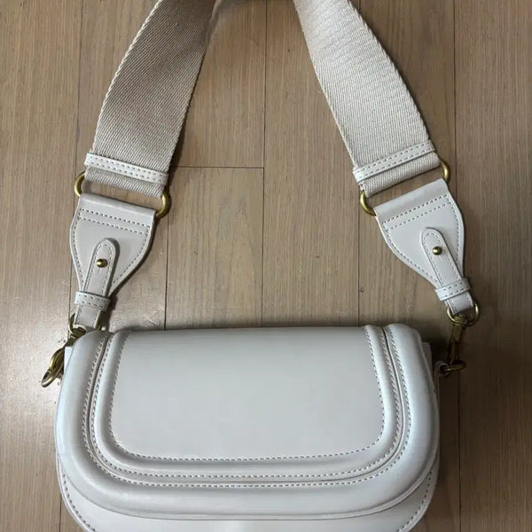 [BUNJANG] ZARA Ivory Shoulder Bag / ZARA 자라 아이보리 숄더백
