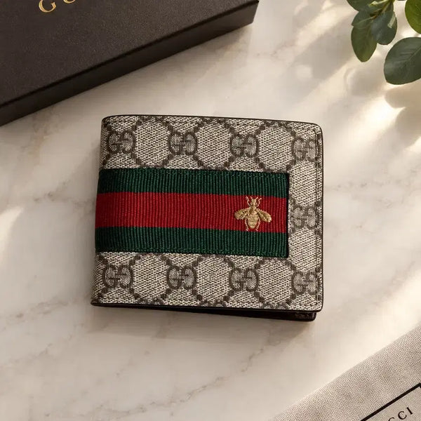 [BUNJANG] Gucci GG Supreme Canvas Bi-Fold Wallet / 구찌 지갑