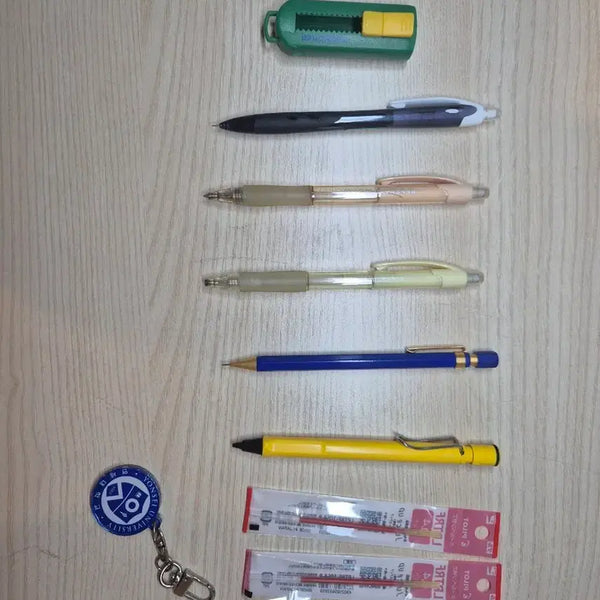 [BUNJANG] Assorted Pencils and Eraser Case Bundle / 샤프