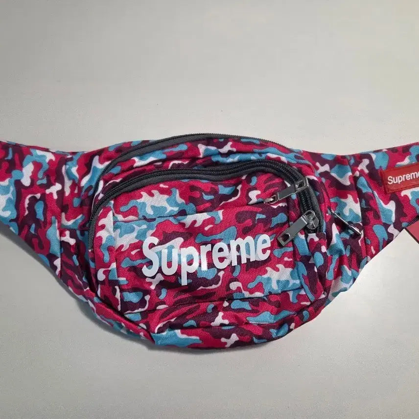 [BUNJANG] Supreme Camouflage Logo Backpack / 슈프림 백팩