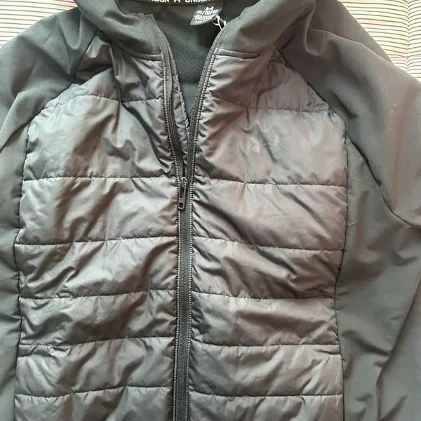 [BUNJANG] Under Armour Padded Jacket Black / 언더아머 패딩 자켓 블랙