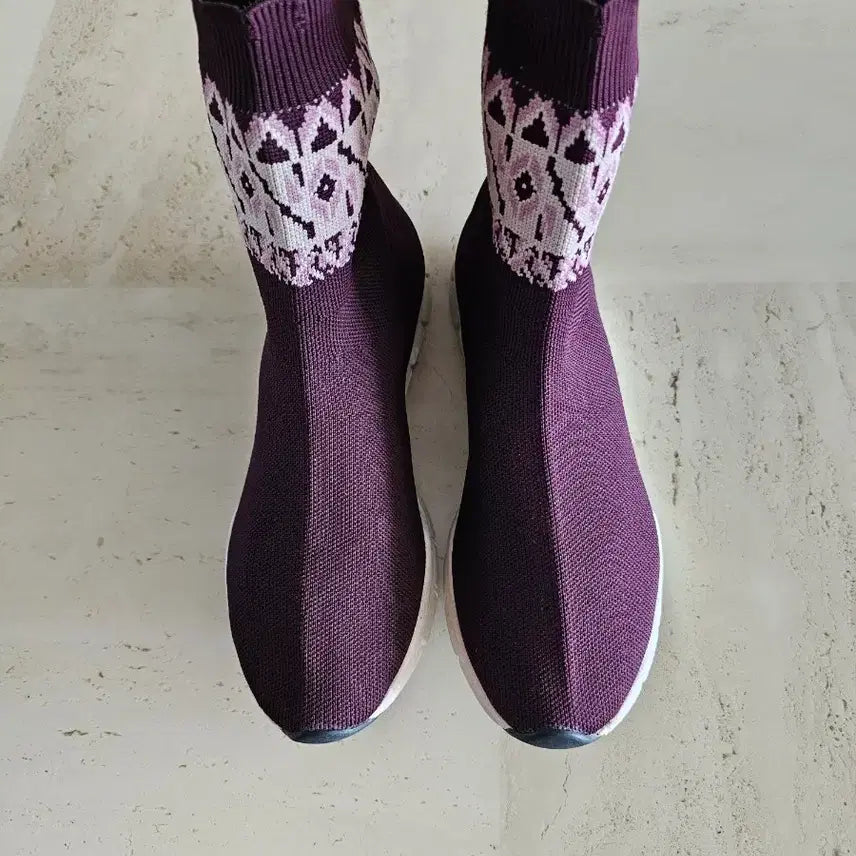 [BUNJANG] Thursday Island Patterned Ankle Boots / 써스데이아일랜드