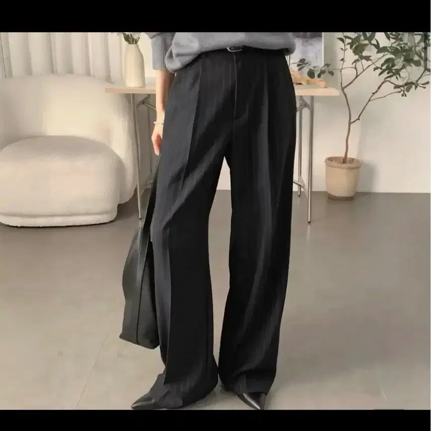 [BUNJANG] Lisbon Wide Stripe Slacks / 사색 리스본 와이드 슬랙스 스트라이프