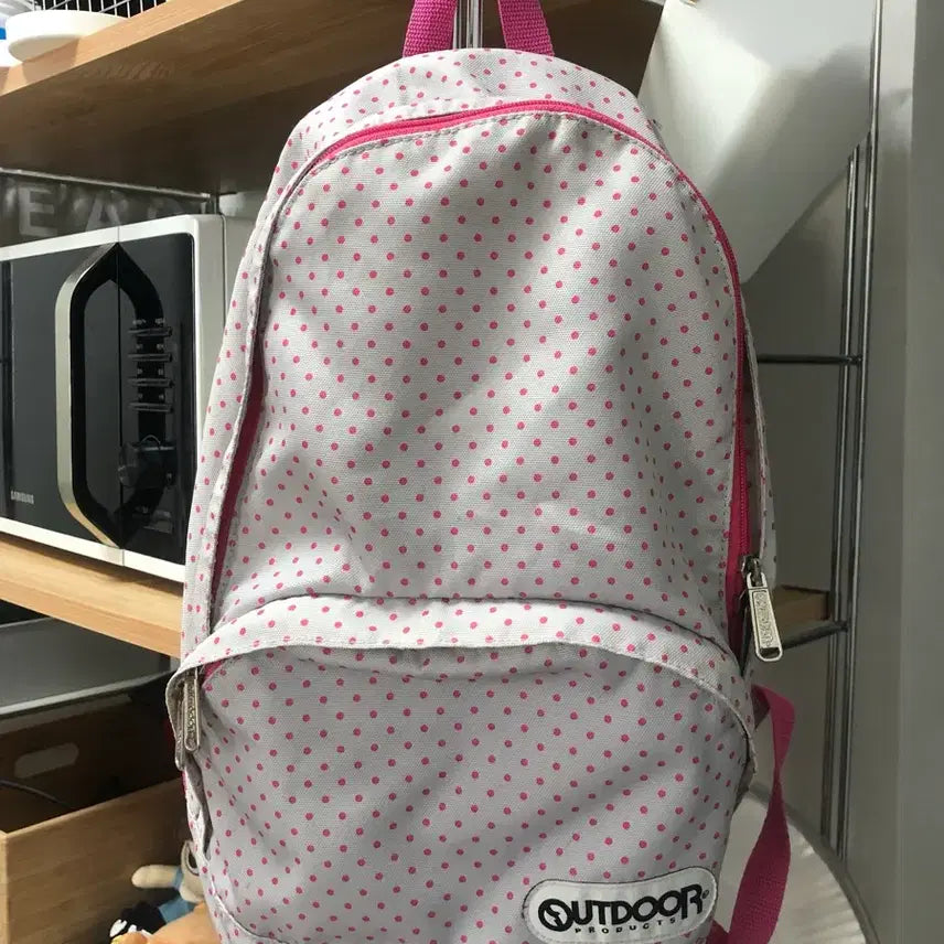 [BUNJANG] Outdoor Products Grey Pink Dot Backpack / Outdoor products 그레이 핑크 도트 백팩
