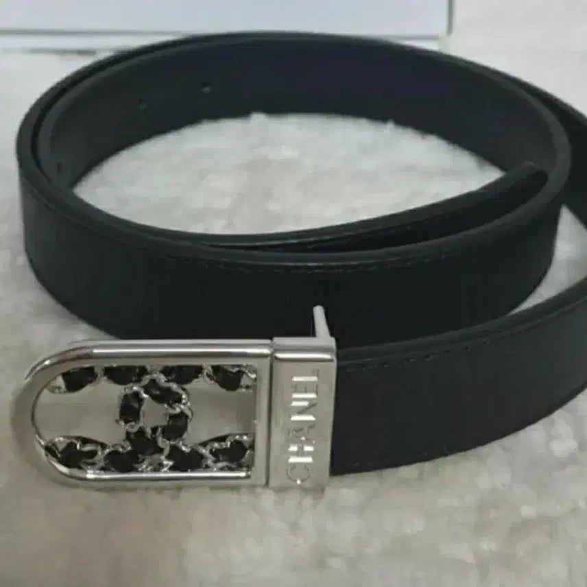 [BUNJANG] Chain Logo Leather Belt / 체인 로고 가죽 벨트 (새거)