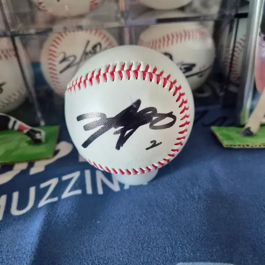 [BUNJANG] Doosan Bears Kim Min-seok Signed Baseball / 두산베어스 롯데자이언츠 김민석 싸인볼