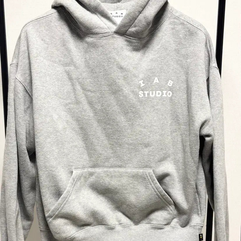 [BUNJANG] IAB Studio Grey Hoodie / IAB 아이앱 스튜디오 후드티 그레이