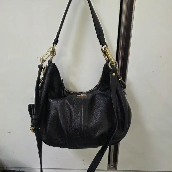 [BUNJANG] Coach Shoulder Bag Black / 코치 숄더백 블랙