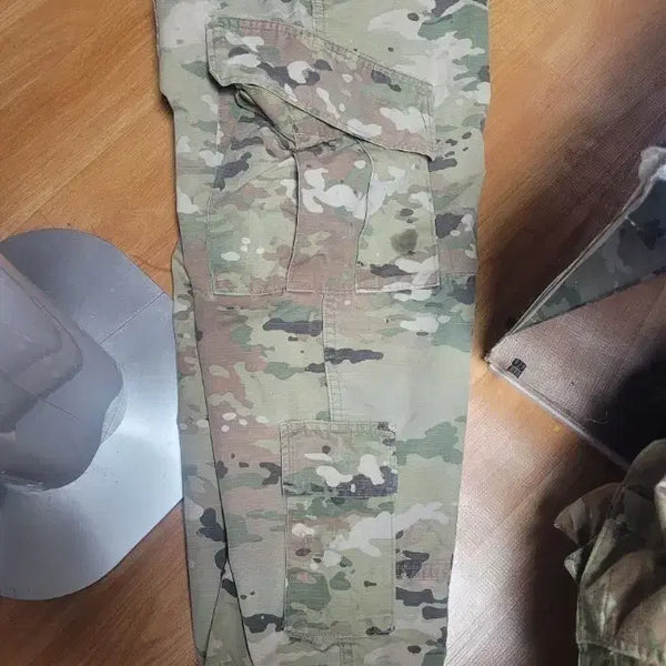 [BUNJANG] Camouflage Cargo Pants (Size 27-30) / 카모 카고 팬츠(27~30)