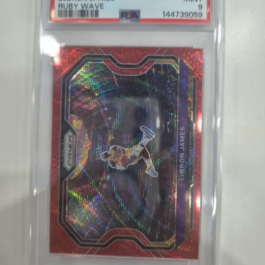 [BUNJANG] 2020 Panini Prizm LeBron James Ruby Wave Mint 9 Graded Card / 2020 파니니 프리즘 르브론 제임스 루비 웨이브 민트 9