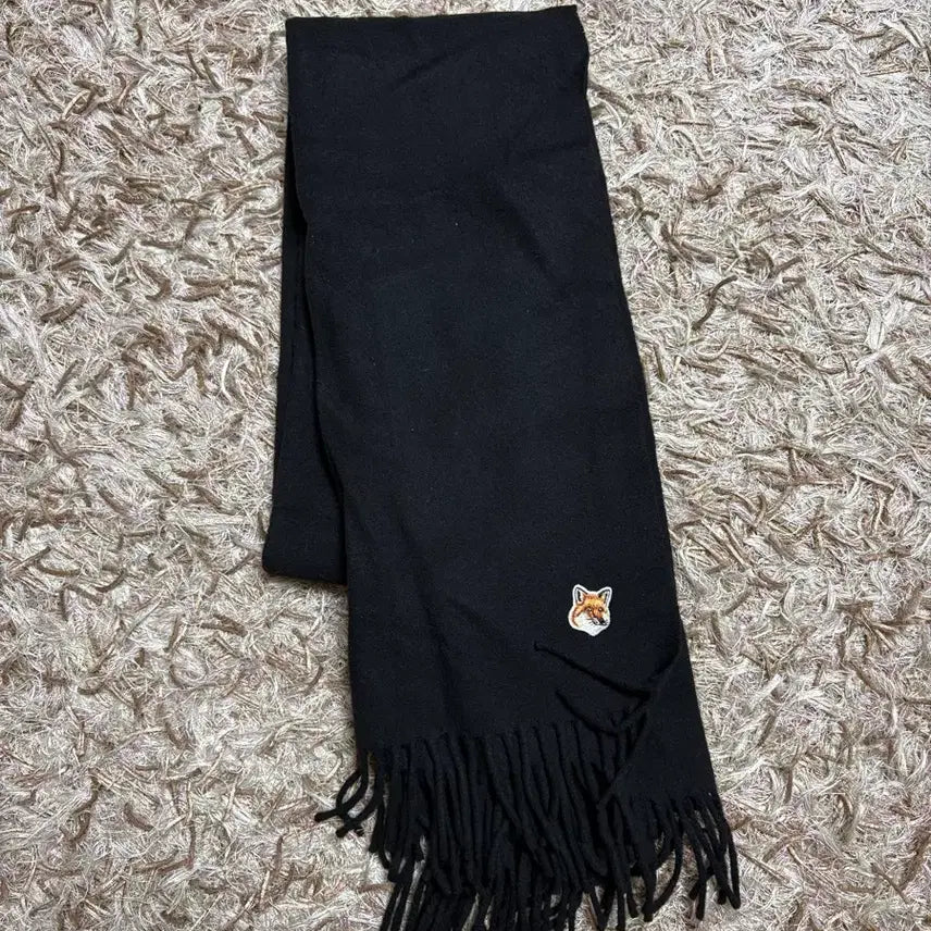 [BUNJANG] Maison Kitsuné Fox Head Wool Scarf Black / 메종 키츠네 폭스헤드 머플러
