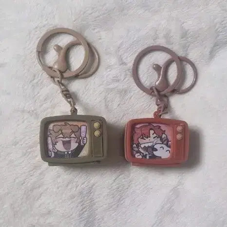 [BUNJANG] Jamttal Retro TV Keyring Set (2 pcs) / 잠뜰 레트로 TV 키링 2개 라더 덕개 세트