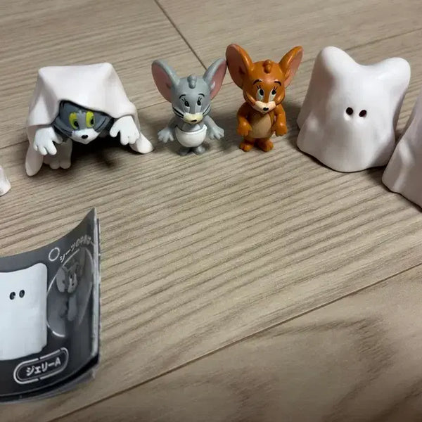 [BUNJANG] Tom and Jerry Ghost Play Gacha Set / 톰과 제리 유령 놀이 가챠 4종 일괄