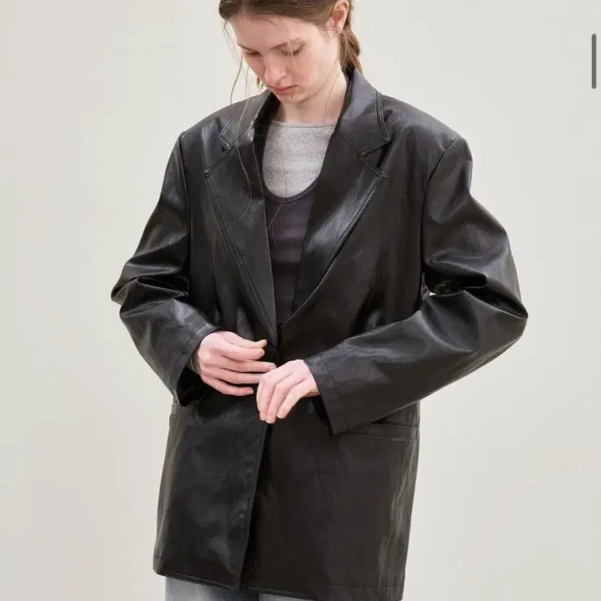[BUNJANG] Le Oversized Leather Blazer Black / Le 르 오버핏 가죽자켓 블레이저 블랙