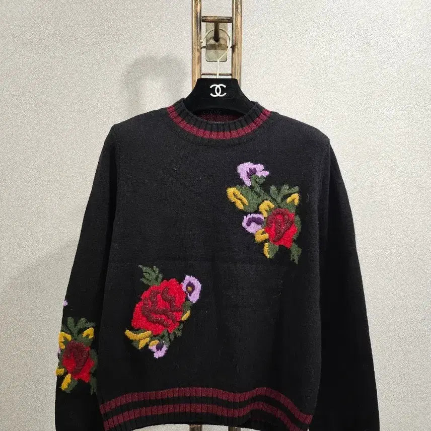 [BUNJANG] Lenibon Wool Embroidered Blouse / 레니본