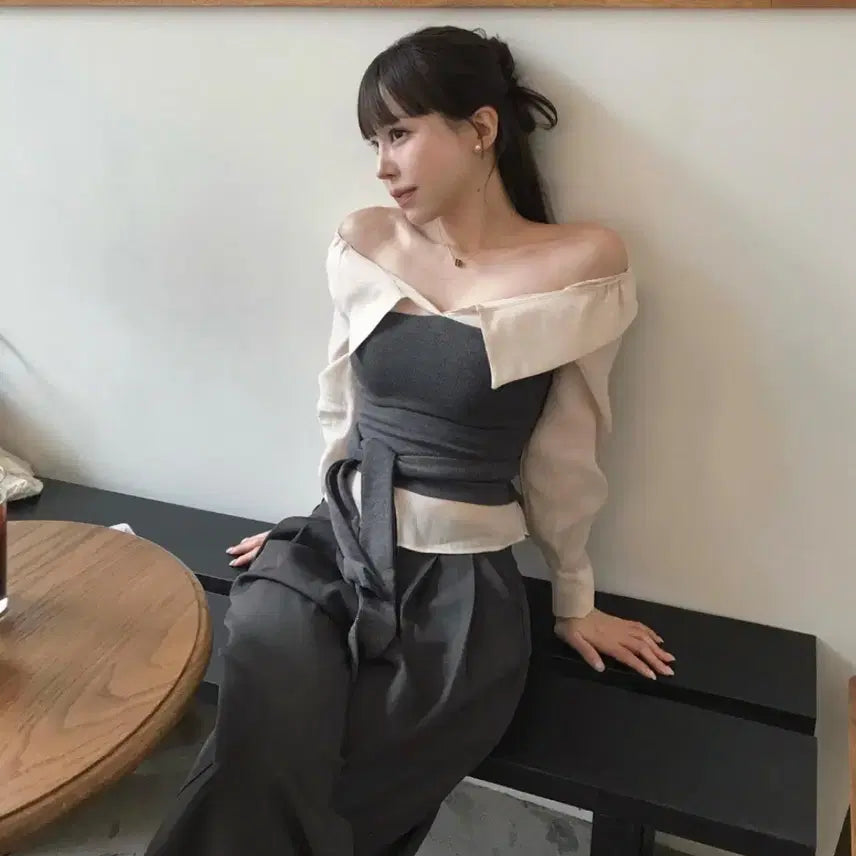 [BUNJANG] Cloud Emotion Deurang Tone Off Collar & Layered Blouse / 클라우드이모션 드랑 톤 오프숄더 off 카라 & 레이어 BL 하객룩 상견례