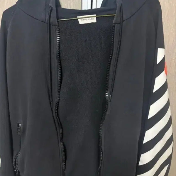 [BUNJANG] Off-White x Moncler Collaboration Zip-Up Hoodie / 오프화이트 몽클레어 후드집업