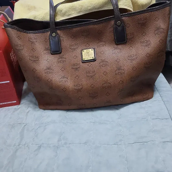 [BUNJANG] MCM Leather Bag / 엠씨엠 가방 성주택 있어요