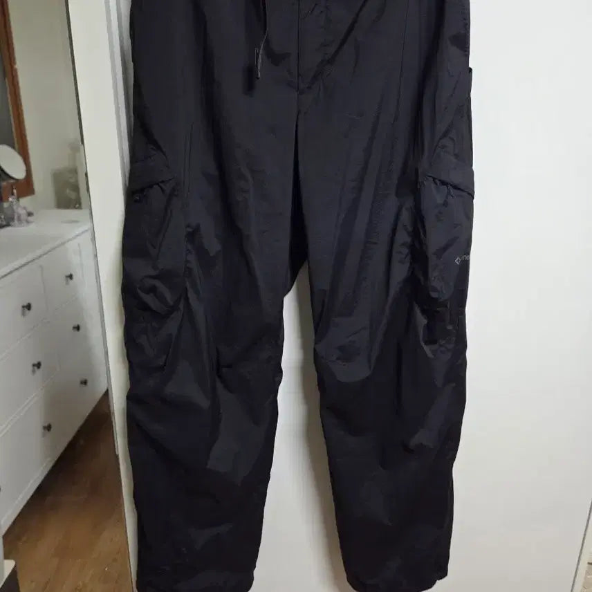 [BUNJANG] Helinox Eclipse Wind Cargo Pants - Black / 헬리녹스 이클립스 윈드 카고 팬츠_Black