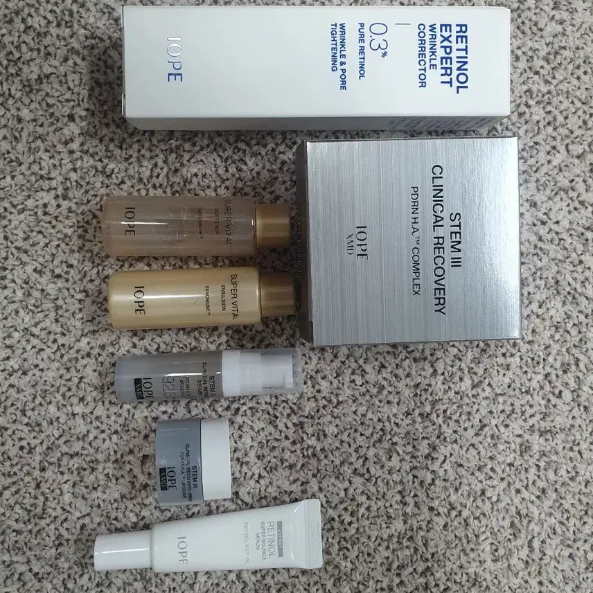 [BUNJANG] IOPE Retinol Expert 0.3% Wrinkle Corrector / 미갸봉 새제품)아이오페 레티놀 엑스퍼트 0.3% 링클코렉터