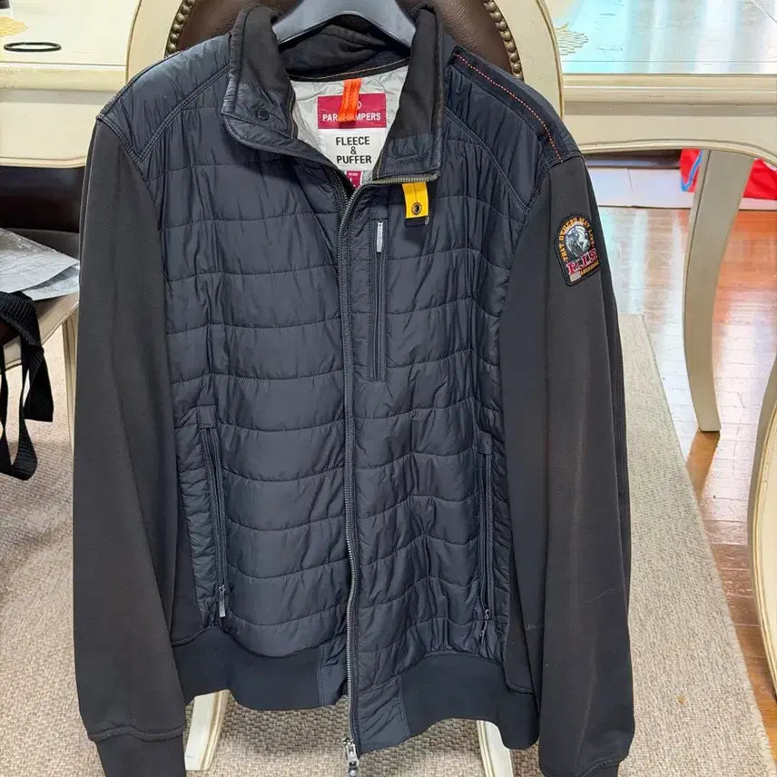 [BUNJANG] Parajumpers Knit Padded Jacket / 파라점퍼스 니트패딩