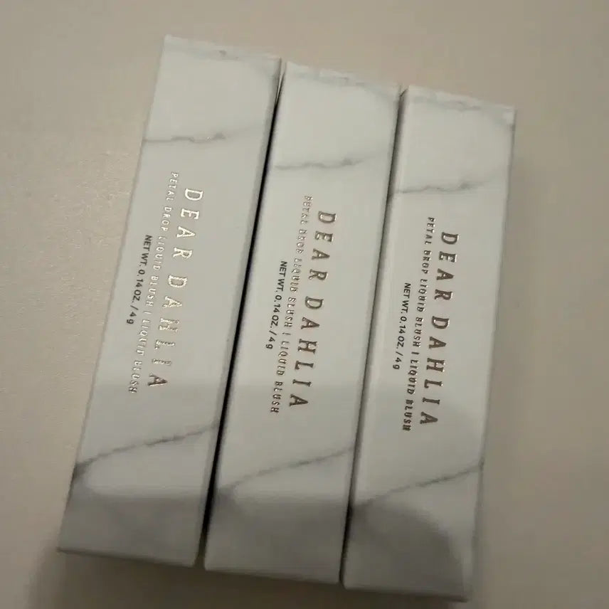 [BUNJANG] Dear Dahlia Petal Drop Liquid Blush - Toffee / 디어달리아 페탈 드롭 리퀴드 블러쉬 태피