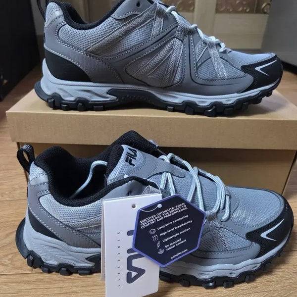 [BUNJANG] Fila Tracking Shoes (Unused) / 새상품)휠라 트래킹화 250