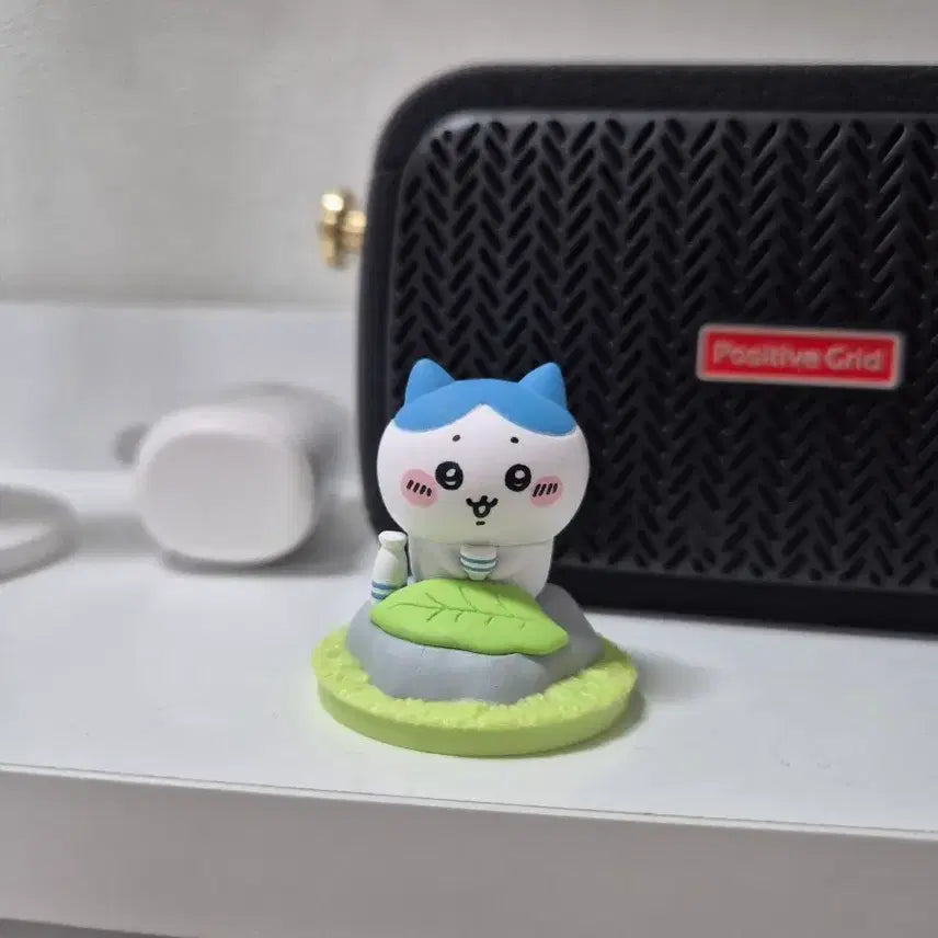 [BUNJANG] Chiikawa Hachiware Gacha Figure / 치이카와 하치와레 가챠